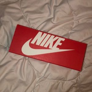 BRAND NEW !! Nike Slides 🤩